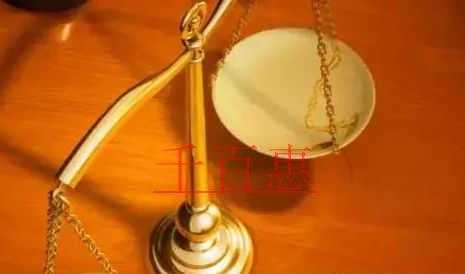 國(guó)務(wù)院這一年關(guān)鍵詞:營(yíng)商環(huán)境